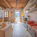 Julia's Nella Piazza Principale Orta San Giulio