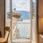 Julia's Nella Piazza Principale Apartment Orta San Giulio