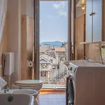 Apartment Julia's Nella Piazza Principale *