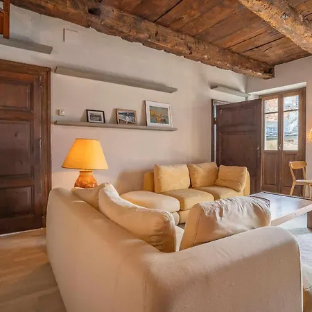 Apartament Julias Nella Piazza Principale