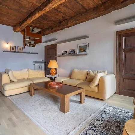 Apartment Julia's Nella Piazza Principale