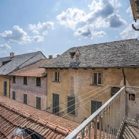 Julias Nella Piazza Principale Apartament