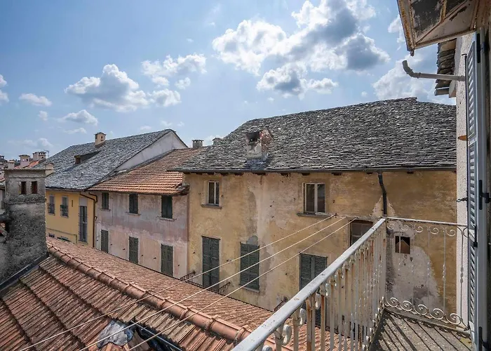 Julia's Nella Piazza Principale *
