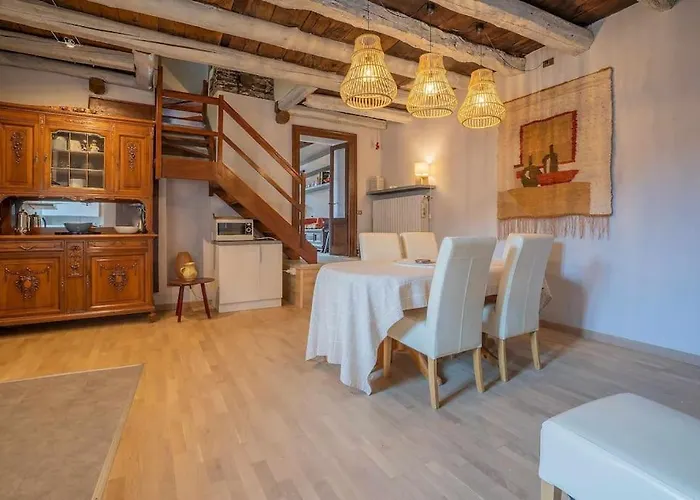 Julia's Nella Piazza Principale Apartment Orta San Giulio